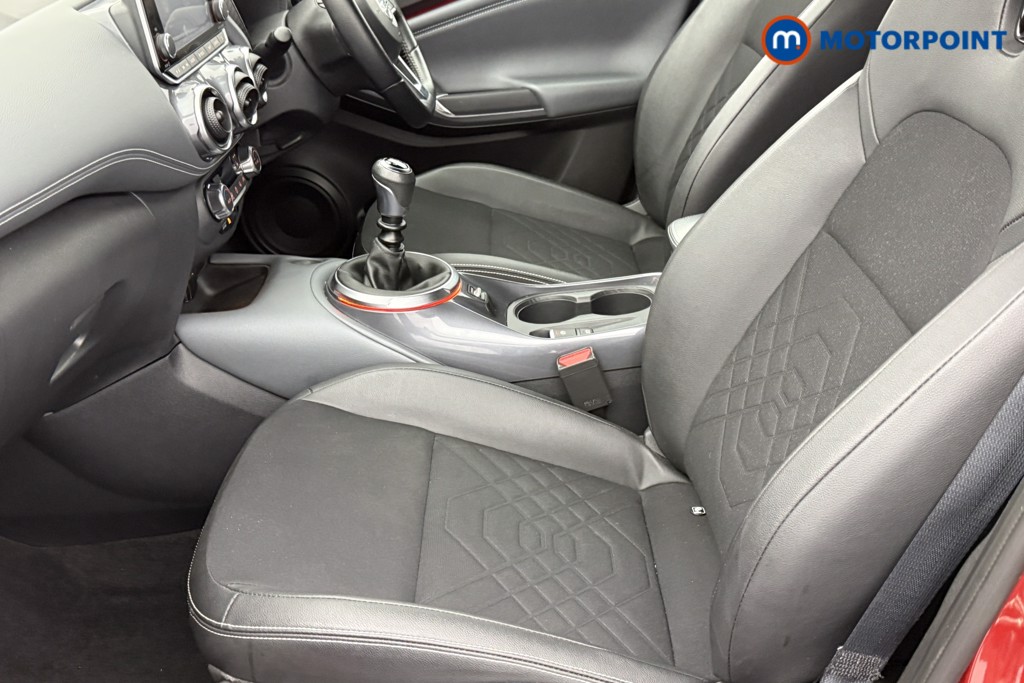 Nissan Juke Tekna Manual Petrol SUV - Stock Number (1575813) - 22nd supplementary image