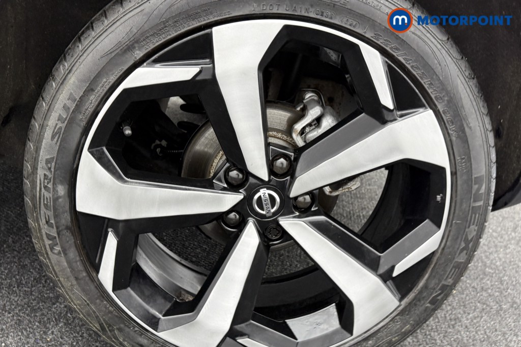 Nissan Juke Tekna Manual Petrol SUV - Stock Number (1575813) - 30th supplementary image