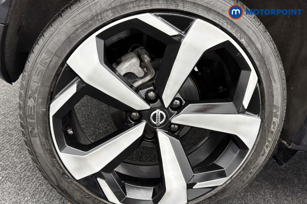 Nissan Juke Tekna Manual Petrol SUV - Stock Number (1575813) - 31st supplementary image