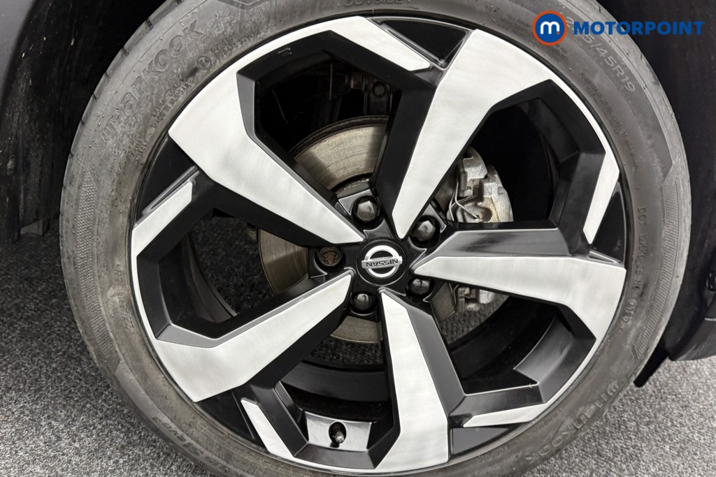 Nissan Juke Tekna Manual Petrol SUV - Stock Number (1575813) - 32nd supplementary image