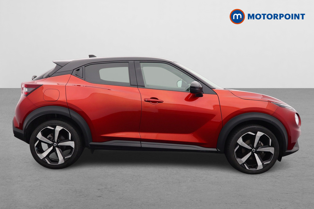Nissan Juke Tekna Manual Petrol SUV - Stock Number (1575813) - Drivers side
