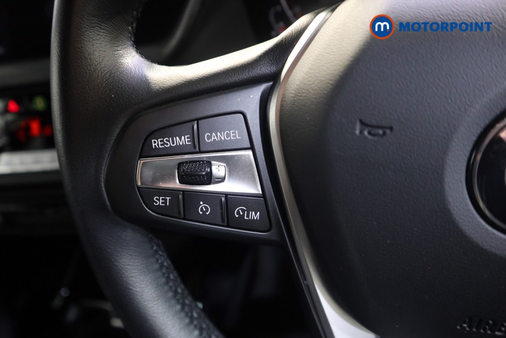 BMW 2 Series Sport Manual Petrol Saloon - Stock Number (1575892) - 3rd supplementary image