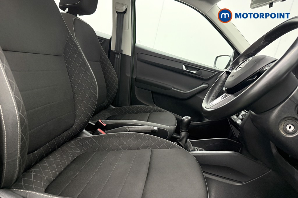 Skoda Fabia Colour Edition Manual Petrol Hatchback - Stock Number (1576192) - 7th supplementary image