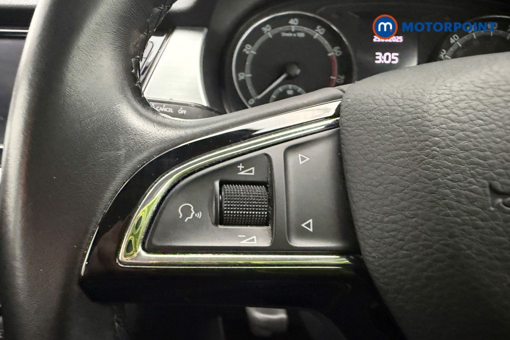 Skoda Fabia Colour Edition Manual Petrol Hatchback - Stock Number (1576192) - 13th supplementary image