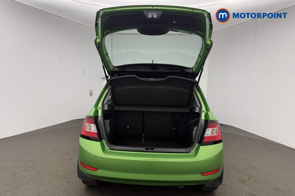 Skoda Fabia Colour Edition Manual Petrol Hatchback - Stock Number (1576192) - 19th supplementary image