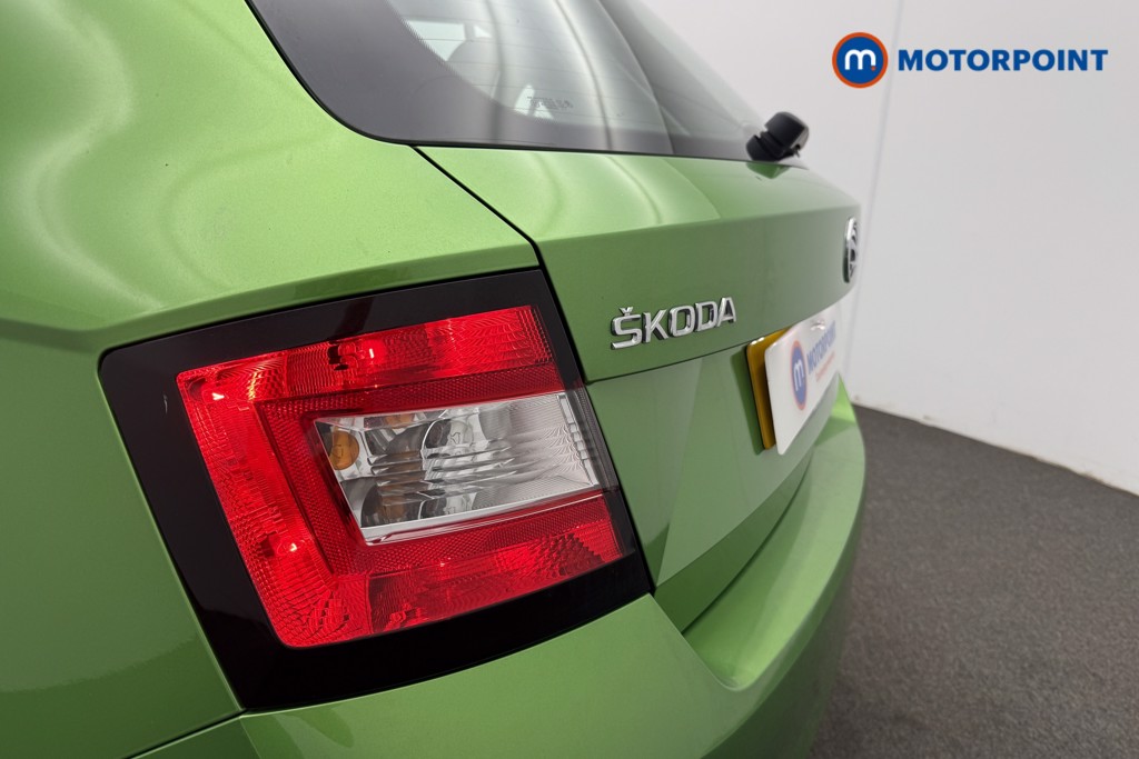 Skoda Fabia Colour Edition Manual Petrol Hatchback - Stock Number (1576192) - 25th supplementary image