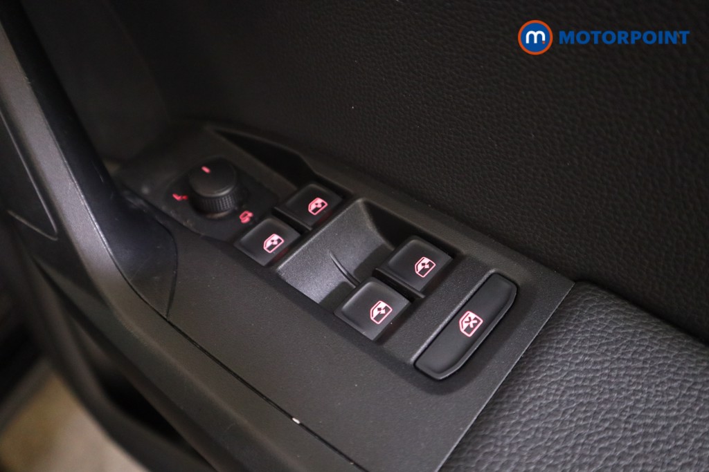 Seat Arona Fr Sport Manual Petrol SUV - Stock Number (1576518) - 10th supplementary image