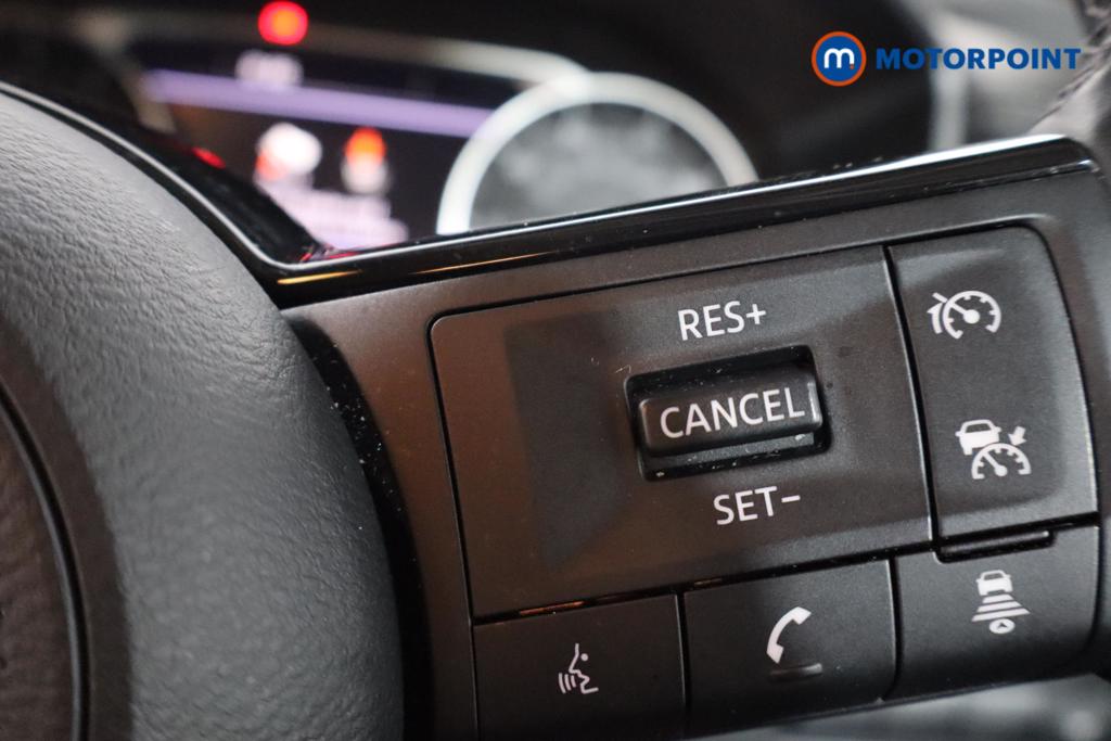 Nissan Qashqai Acenta Premium Automatic Petrol-Electric Hybrid SUV - Stock Number (1576626) - 14th supplementary image