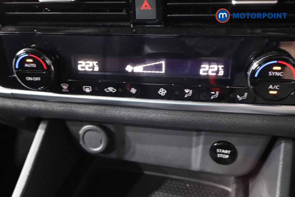 Nissan Qashqai Acenta Premium Automatic Petrol-Electric Hybrid SUV - Stock Number (1576626) - 18th supplementary image