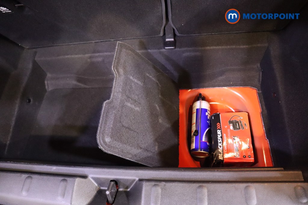 Mini Hatchback Cooper S Classic Tiptronic Petrol Hatchback - Stock Number (1576848) - 27th supplementary image