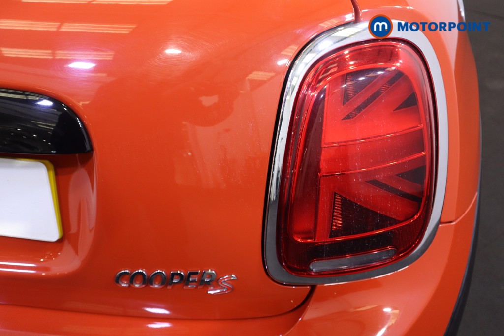 Mini Hatchback Cooper S Classic Tiptronic Petrol Hatchback - Stock Number (1576848) - 29th supplementary image