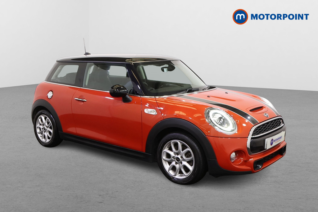 Mini Hatchback Cooper S Classic Tiptronic Petrol Hatchback - Stock Number (1576848) - Drivers side front corner