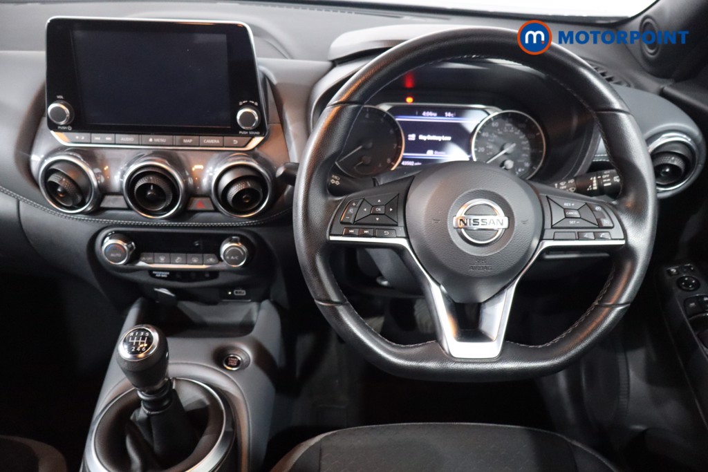 Nissan Juke N-Connecta Manual Petrol SUV - Stock Number (1576868) - 3rd supplementary image