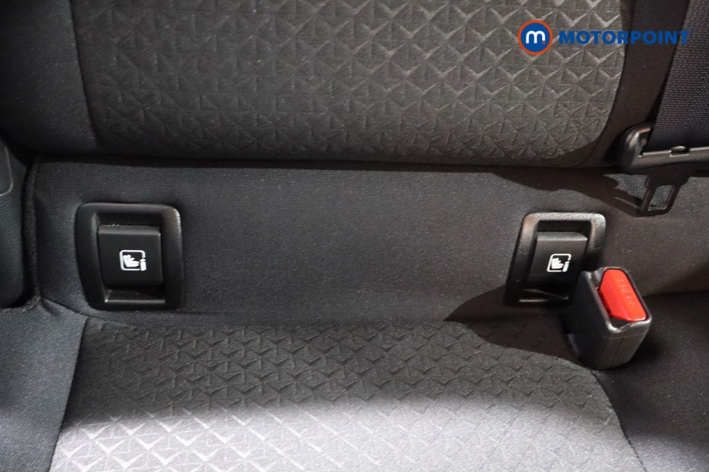 Nissan Juke N-Connecta Manual Petrol SUV - Stock Number (1576868) - 25th supplementary image