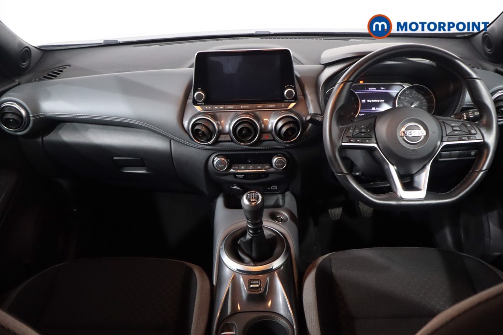 Nissan Juke N-Connecta Manual Petrol SUV - Stock Number (1576868) - 1st supplementary image