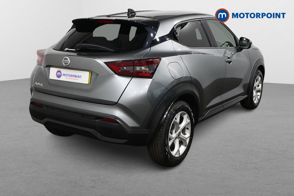 Nissan Juke N-Connecta Manual Petrol SUV - Stock Number (1576868) - Drivers side rear corner