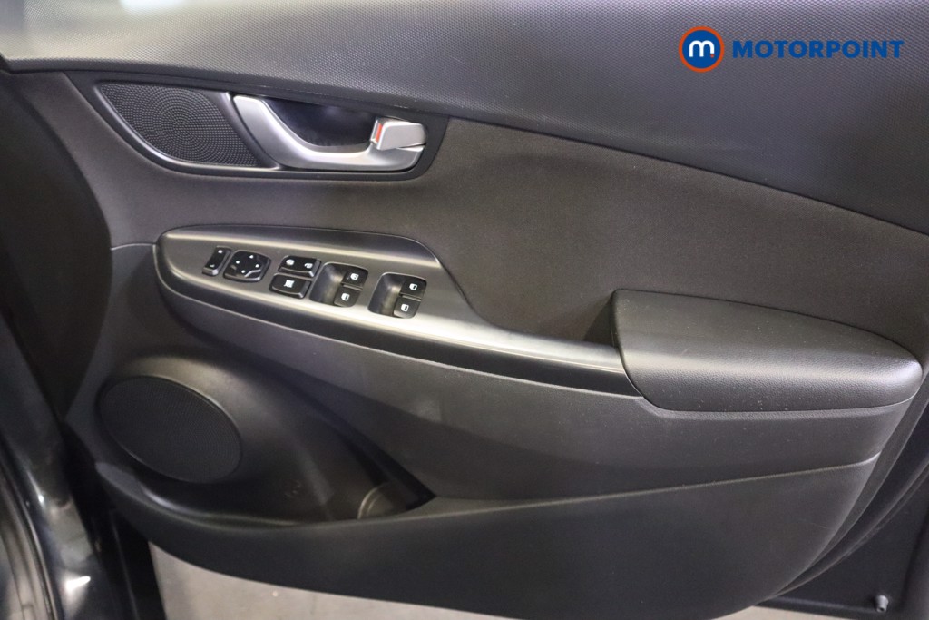Hyundai Kona Se Connect Automatic Petrol-Electric Hybrid SUV - Stock Number (1577121) - 13th supplementary image