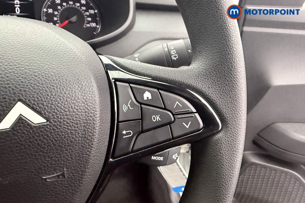 Dacia Sandero Essential Manual Petrol Hatchback - Stock Number (1577256) - 9th supplementary image
