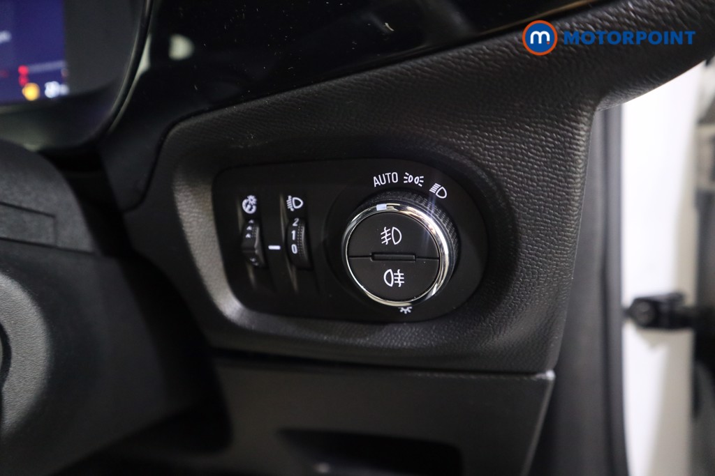 Vauxhall Corsa GS Manual Petrol Hatchback - Stock Number (1577308) - 9th supplementary image
