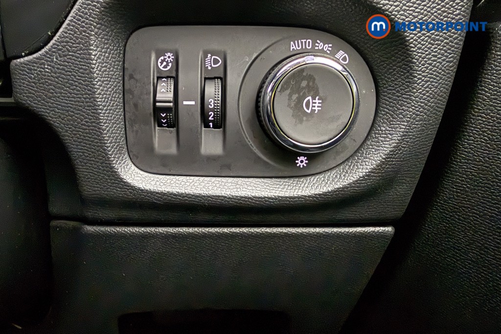 Vauxhall Corsa Design Manual Petrol Hatchback - Stock Number (1577313) - 15th supplementary image