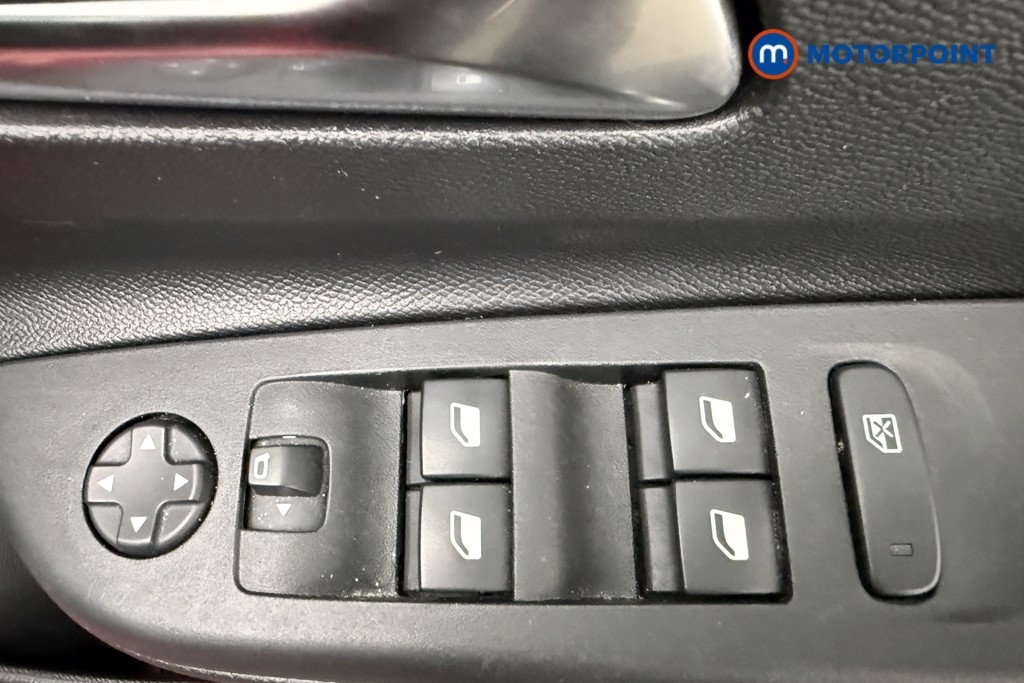 Vauxhall Corsa Design Manual Petrol Hatchback - Stock Number (1577313) - 17th supplementary image