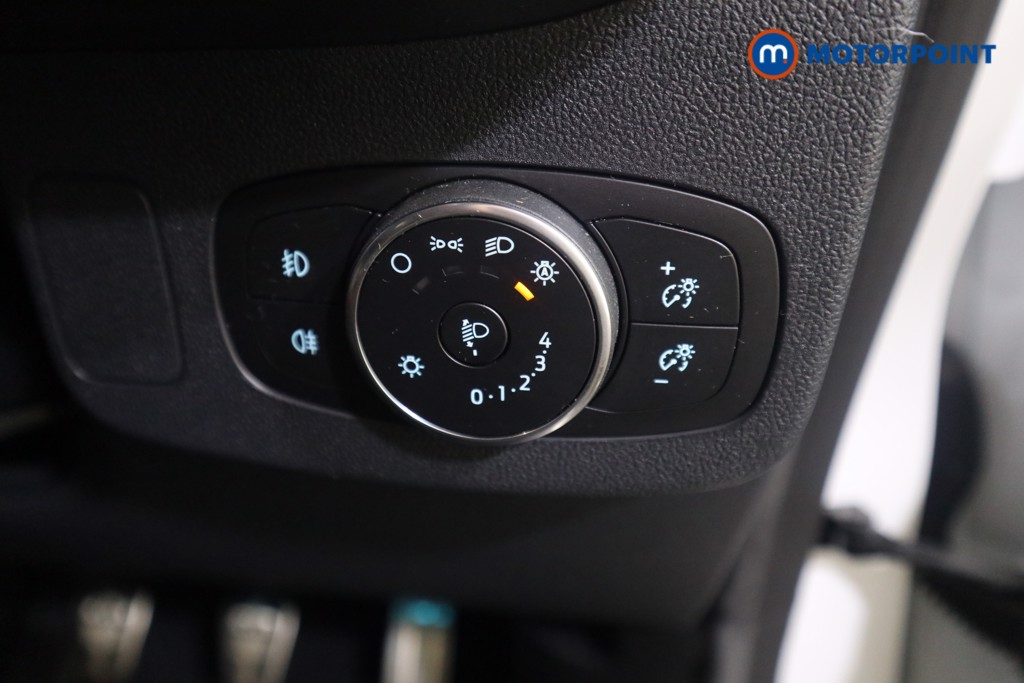 Ford Puma St-Line Manual Petrol SUV - Stock Number (1577409) - 9th supplementary image