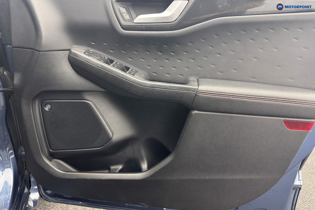 Ford Kuga St-Line Edition Manual Diesel SUV - Stock Number (1577467) - 17th supplementary image