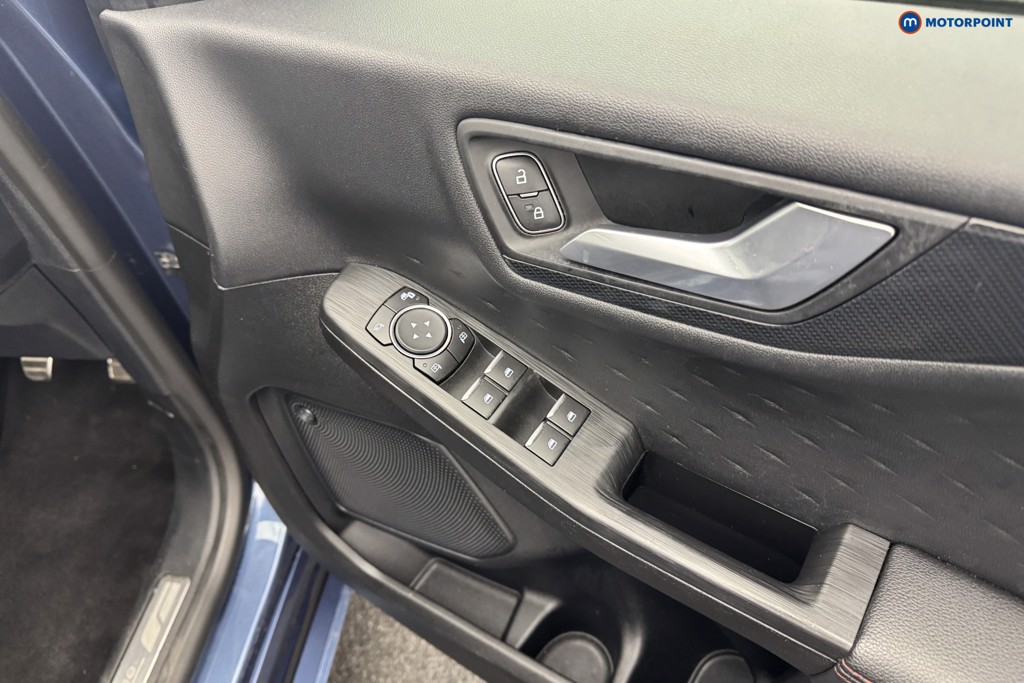 Ford Kuga St-Line Edition Manual Diesel SUV - Stock Number (1577467) - 18th supplementary image
