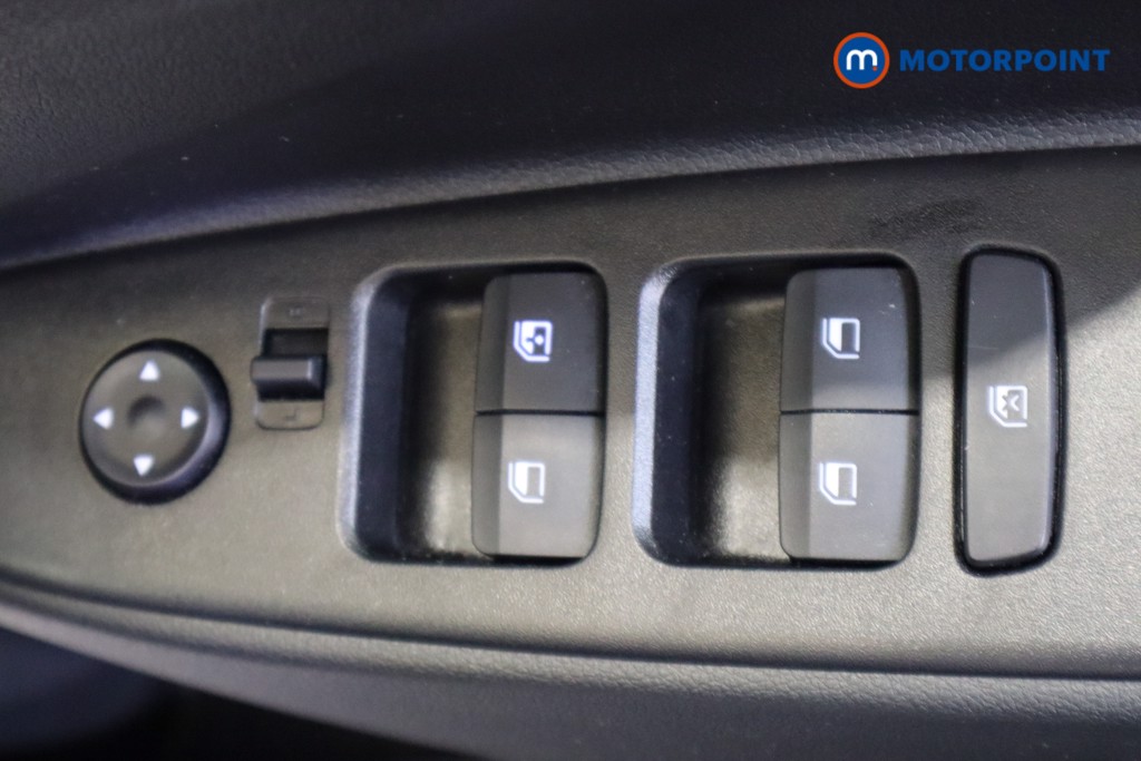 Hyundai I10 Premium Automatic Petrol Hatchback - Stock Number (1577473) - 15th supplementary image