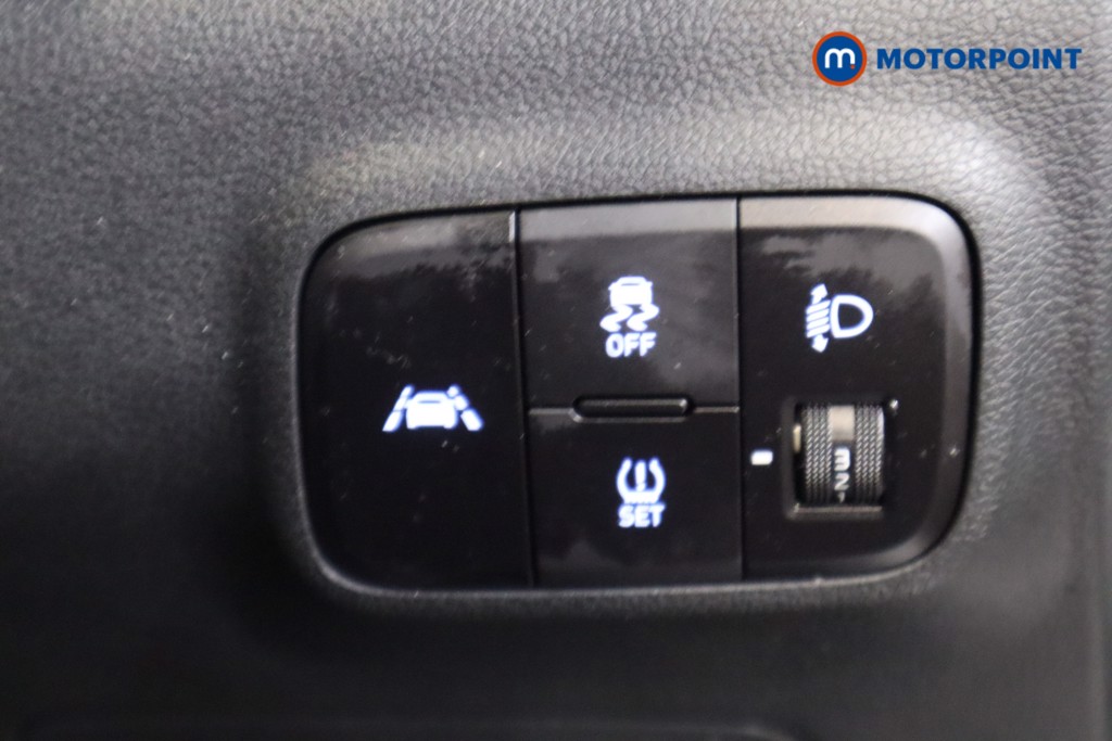 Hyundai I10 Premium Automatic Petrol Hatchback - Stock Number (1577473) - 16th supplementary image