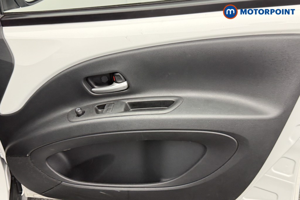 Toyota Aygo X Pure Manual Petrol Hatchback - Stock Number (1577514) - 15th supplementary image