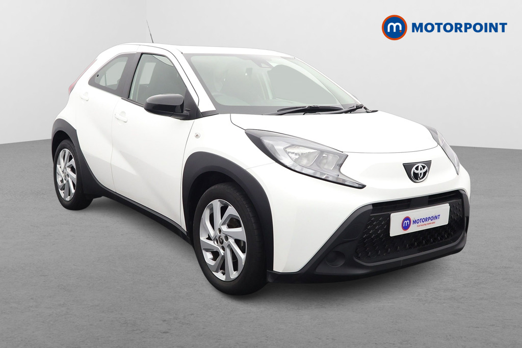 Toyota Aygo X Pure Manual Petrol Hatchback - Stock Number (1577514) - Drivers side front corner