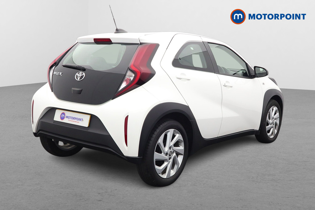 Toyota Aygo X Pure Manual Petrol Hatchback - Stock Number (1577514) - Drivers side rear corner