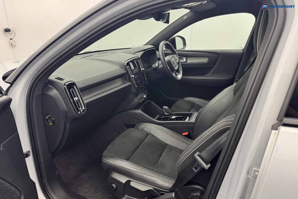Volvo Xc40 Twin Automatic Electric SUV - Stock Number (1577702) - 9th supplementary image