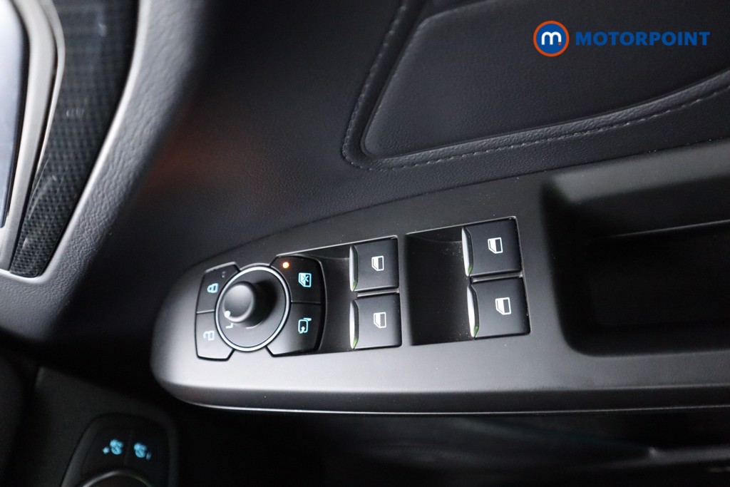 Ford Focus St-Line X Automatic Petrol Estate - Stock Number (1577811) - 9th supplementary image
