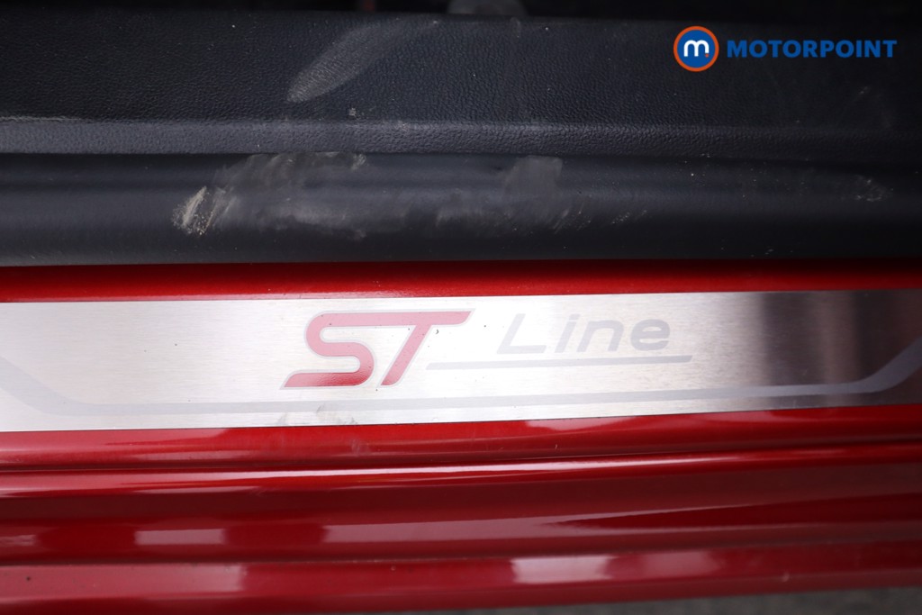 Ford Focus St-Line X Automatic Petrol Estate - Stock Number (1577811) - 15th supplementary image