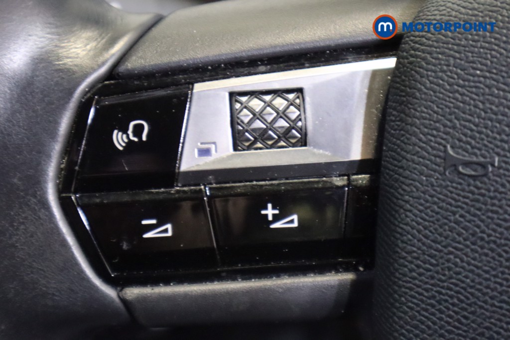 DS Ds 3 Prestige Manual Diesel SUV - Stock Number (1578068) - 16th supplementary image