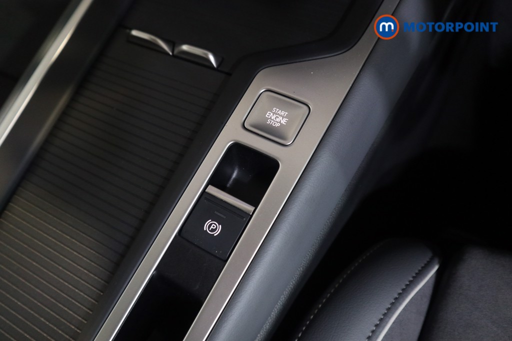 Volkswagen Passat Life Automatic Petrol Plug-In Hybrid Estate - Stock Number (1578134) - 7th supplementary image