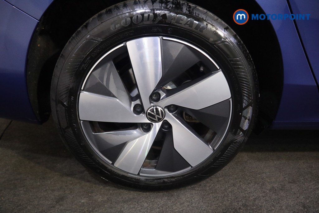 Volkswagen Passat Life Automatic Petrol Plug-In Hybrid Estate - Stock Number (1578134) - 16th supplementary image