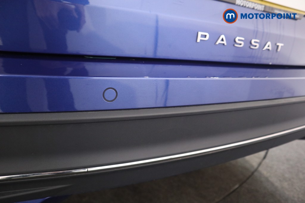 Volkswagen Passat Life Automatic Petrol Plug-In Hybrid Estate - Stock Number (1578134) - 20th supplementary image