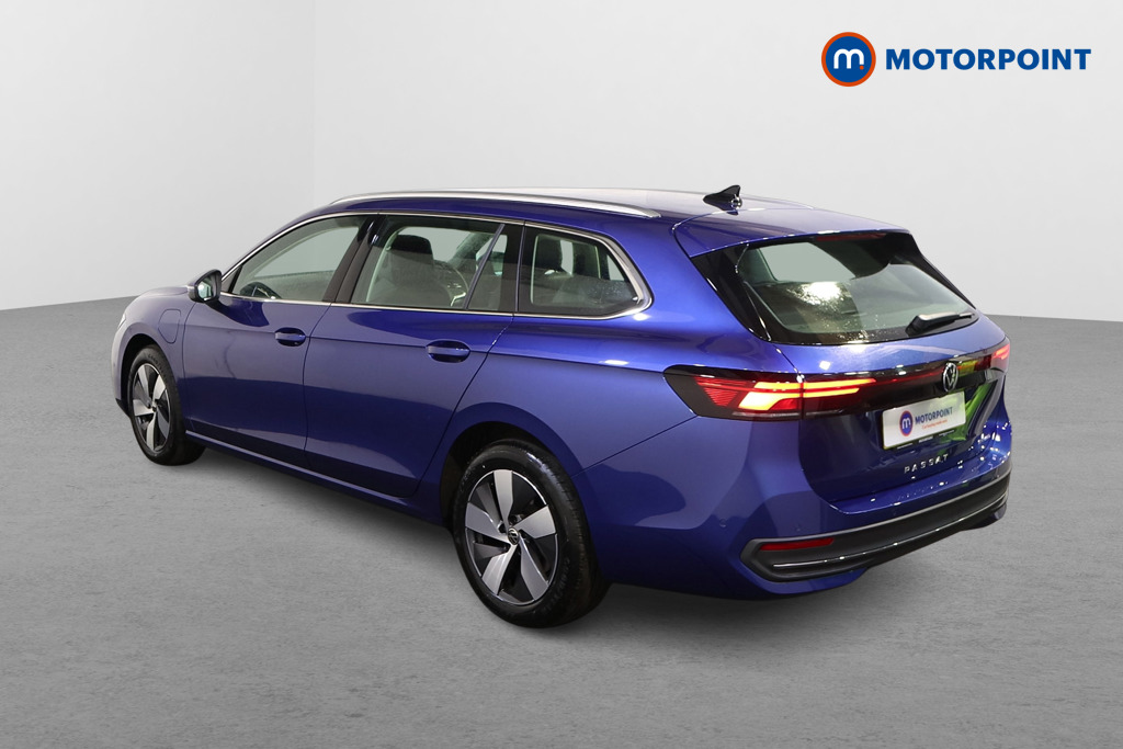 Volkswagen Passat Life Automatic Petrol Plug-In Hybrid Estate - Stock Number (1578134) - Passenger side rear corner