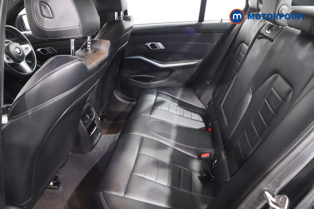 BMW 3 Series M Sport Automatic Petrol Plug-In Hybrid Saloon - Stock Number (1578162) - 5th supplementary image