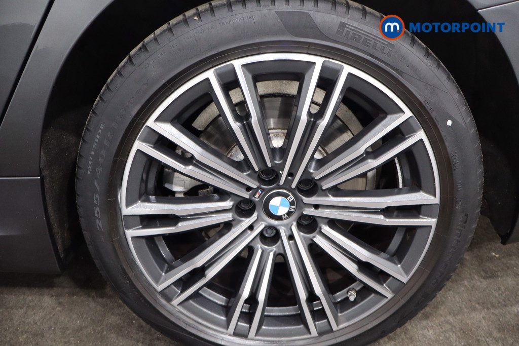 BMW 3 Series M Sport Automatic Petrol Plug-In Hybrid Saloon - Stock Number (1578162) - 12th supplementary image
