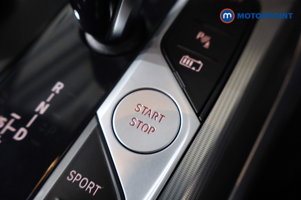 BMW 3 Series M Sport Automatic Petrol Plug-In Hybrid Saloon - Stock Number (1578162) - 13th supplementary image