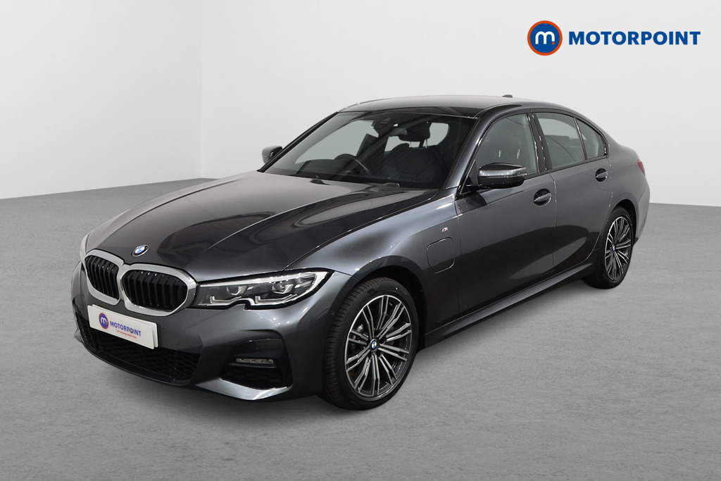 BMW 3 Series M Sport Automatic Petrol Plug-In Hybrid Saloon - Stock Number (1578162) - Passenger side front corner