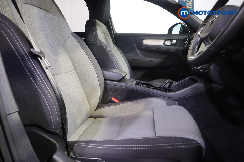 Volvo Xc40 Plus Automatic Petrol SUV - Stock Number (1578280) - 12th supplementary image