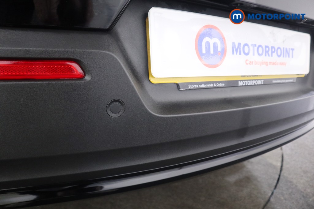 Volvo Xc40 Plus Automatic Petrol SUV - Stock Number (1578280) - 20th supplementary image