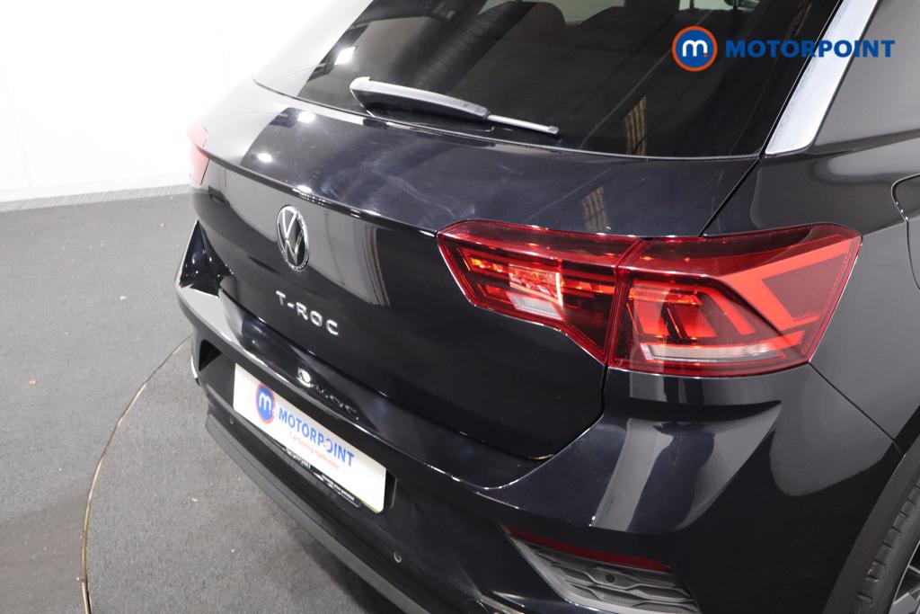 Volkswagen T-Roc R-Line Automatic Petrol SUV - Stock Number (1578326) - 5th supplementary image