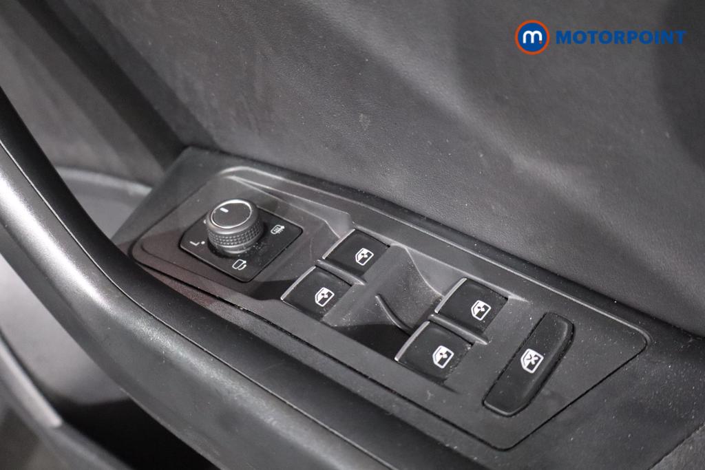 Volkswagen T-Roc R-Line Automatic Petrol SUV - Stock Number (1578326) - 10th supplementary image