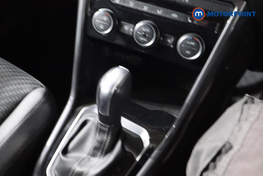 Volkswagen T-Roc R-Line Automatic Petrol SUV - Stock Number (1578326) - 13th supplementary image